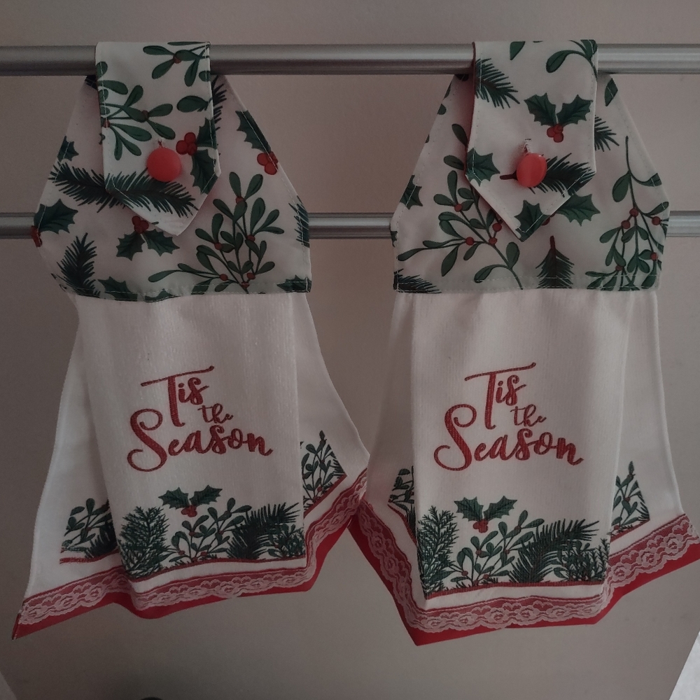 Hanging kitchen towels